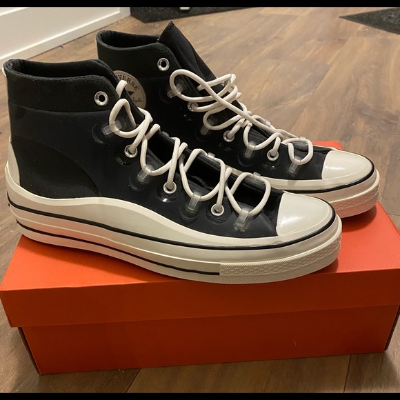 Brand New Converse - Picture 2 of 2